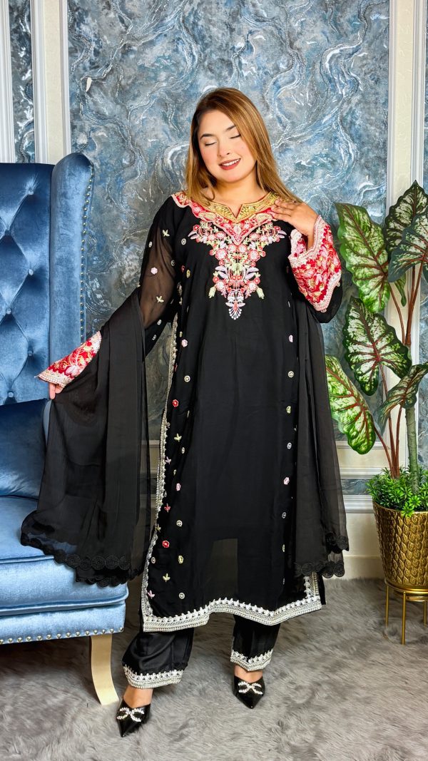 Pakistani Inspired Ethnic Party Dress - Image 3