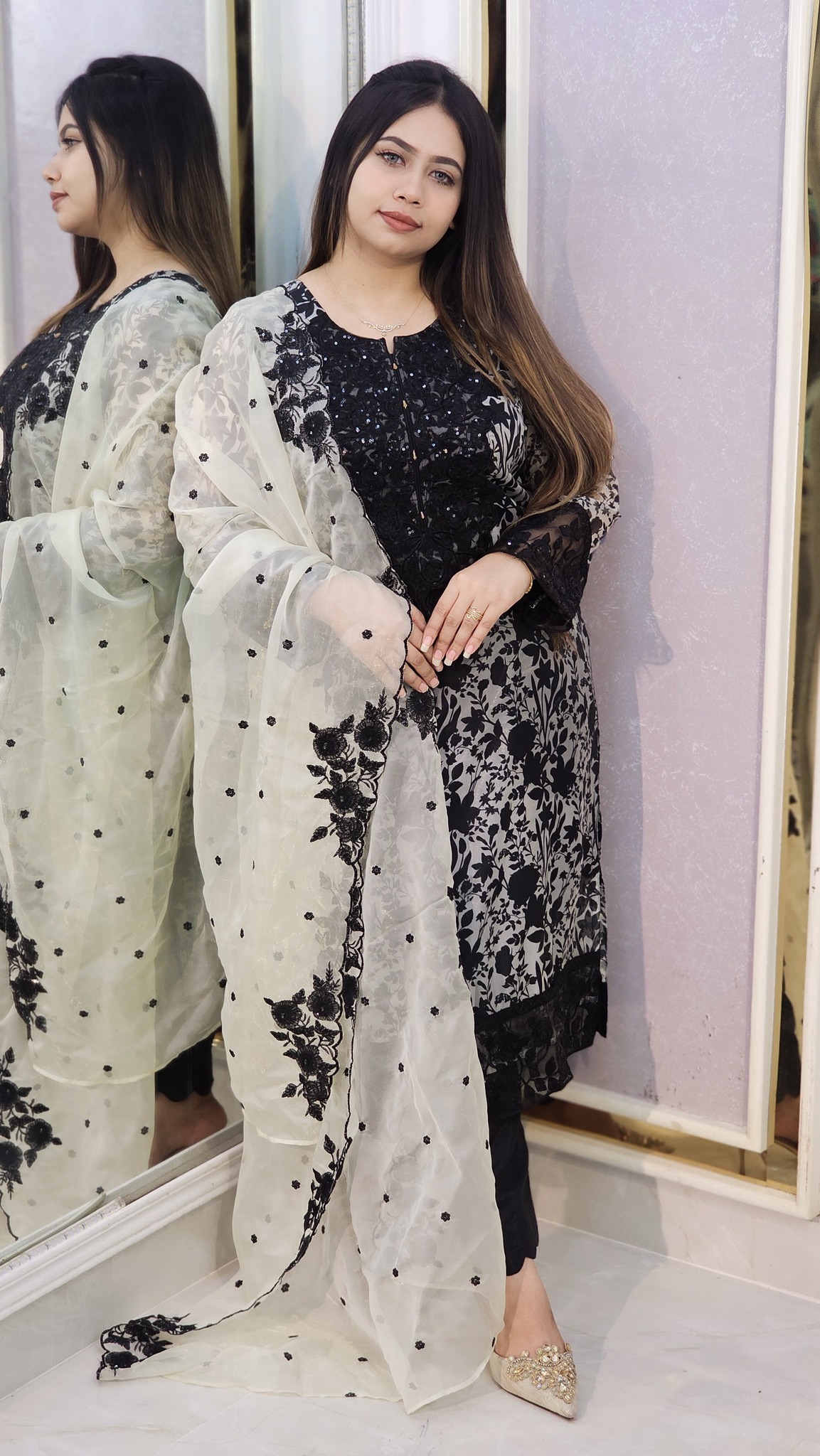 Luxury Embroidery dress - Image 7