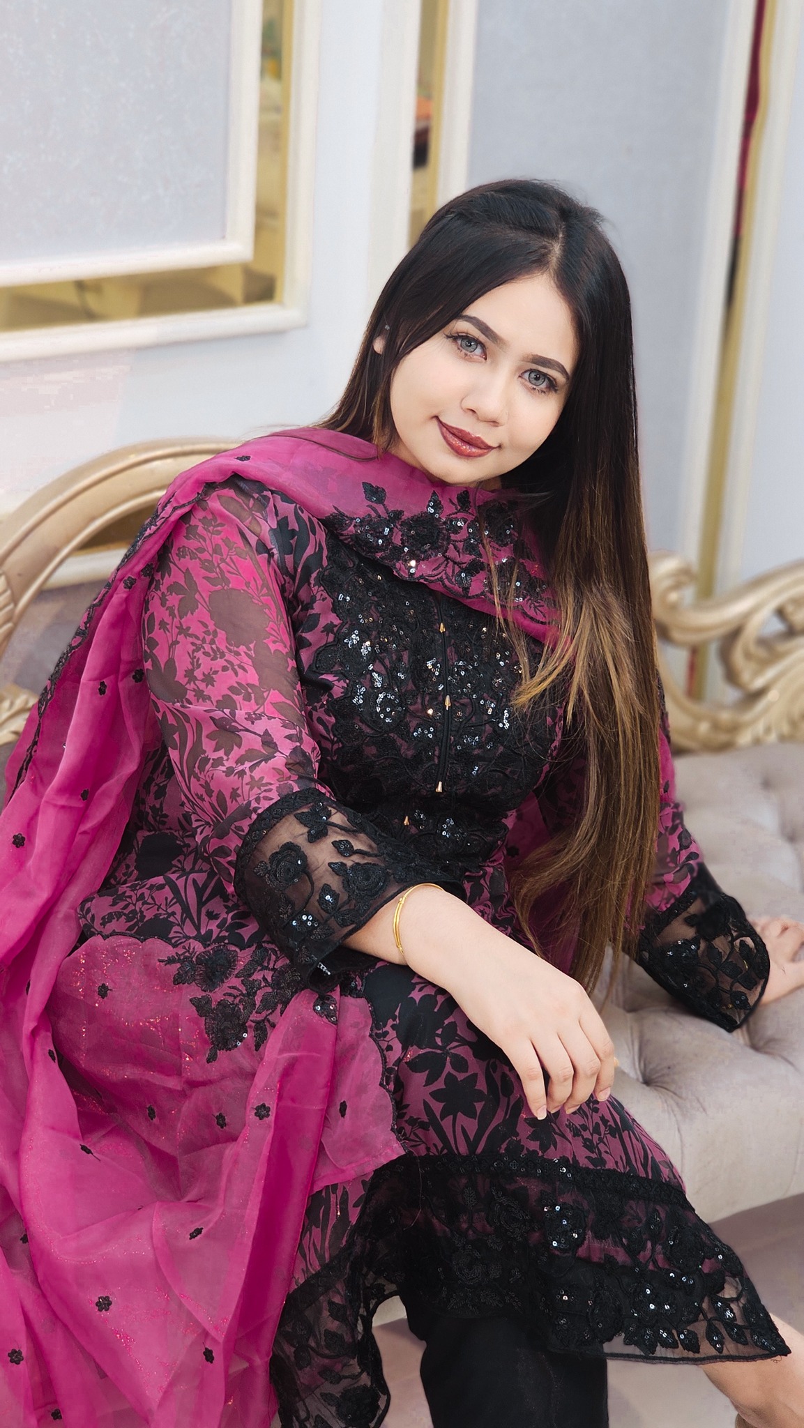 Luxury Embroidery dress - Image 4