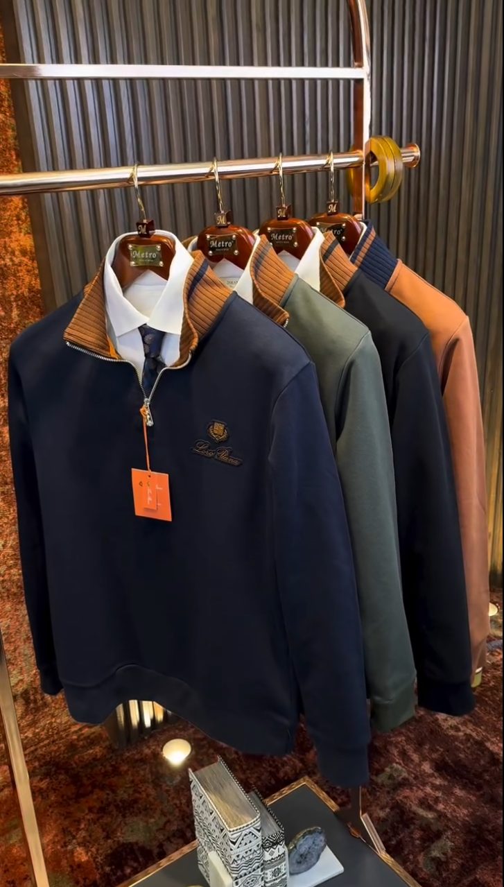 Signature Quarter-Zip Sweatshirtš„