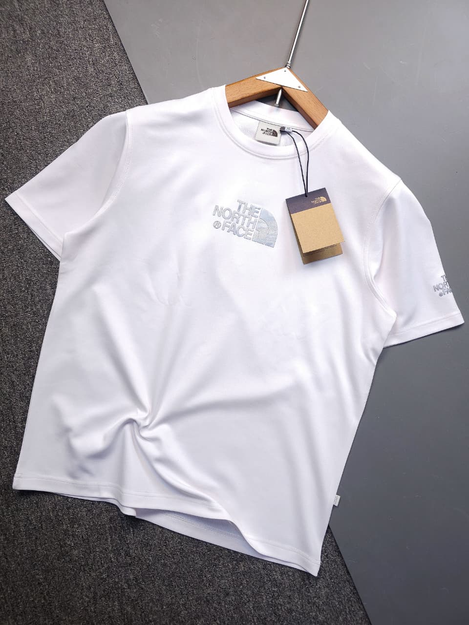 PREMIUM MEN'S T-SHIRT - Image 3