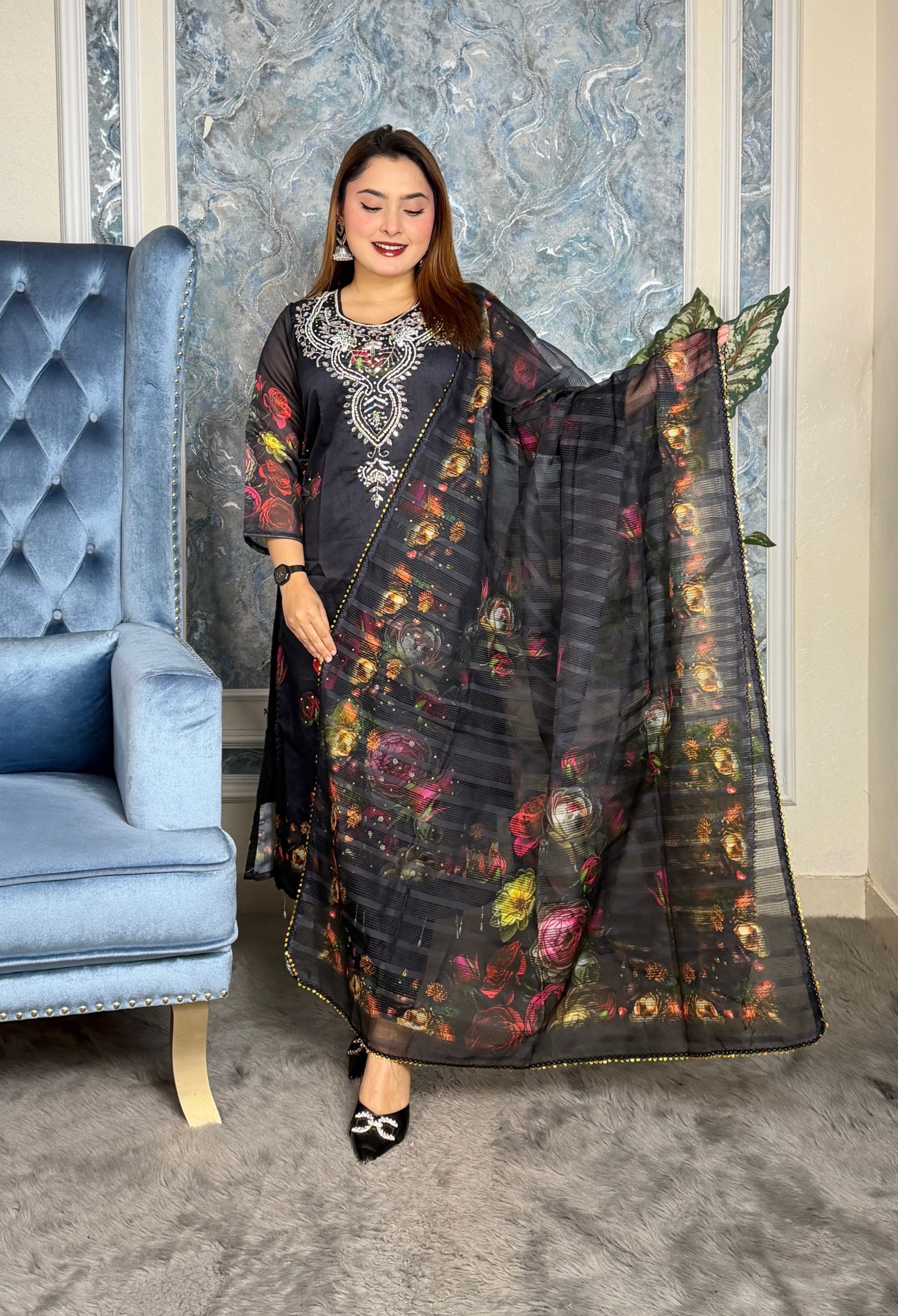 Luxary Ross Design Karchupi