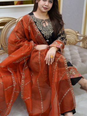 Gorgeous Embroidered 3-Piece Set
